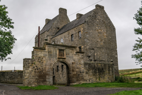image of Highlight Midhope Castle Outlander Scotland tours 
