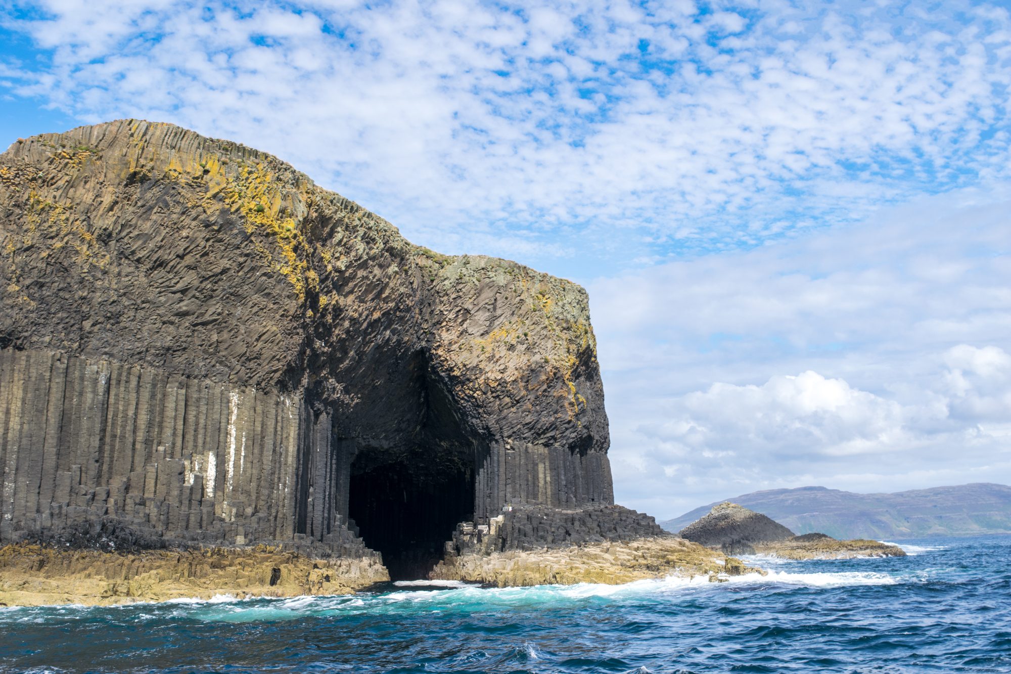 image of Highlight Fingals gave staffa tour